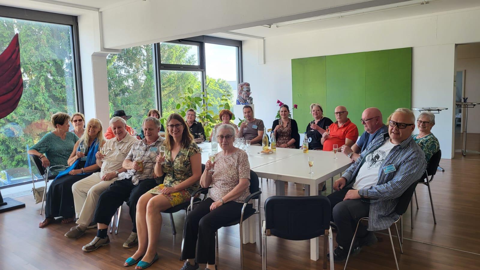 Bild: Kunstmuseum%20Donau-Ries%20-%20Aktuell-Dateien/Autorenclub3.jpg